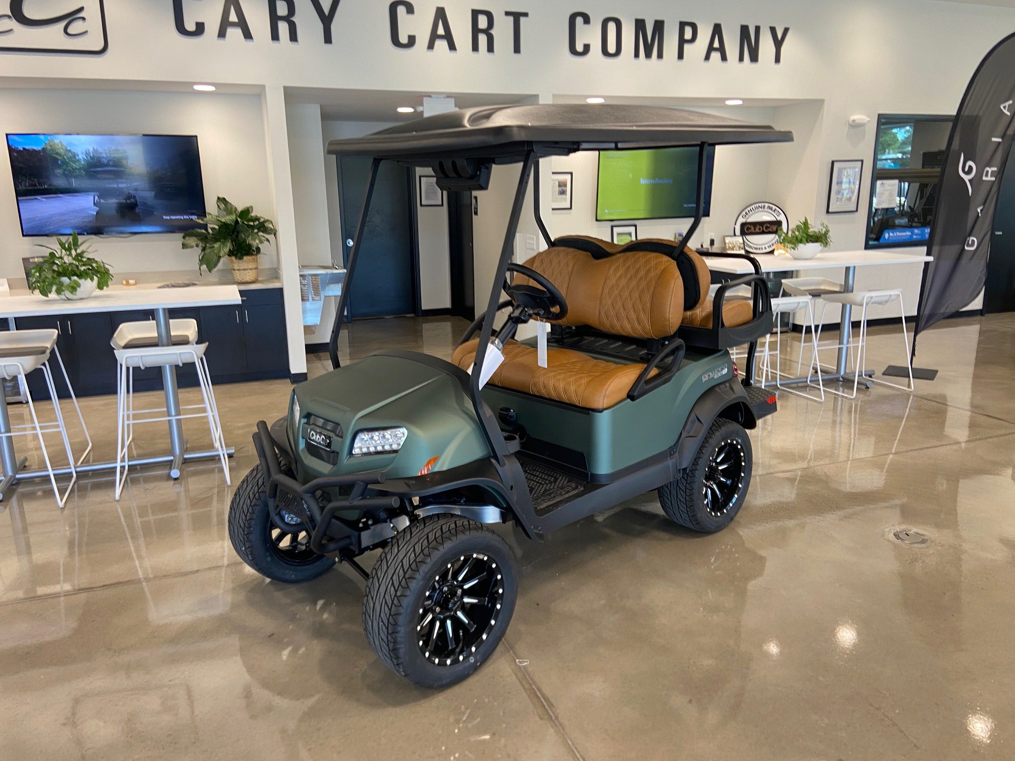 Green Jacket Club Car Onward Lifted HP LI