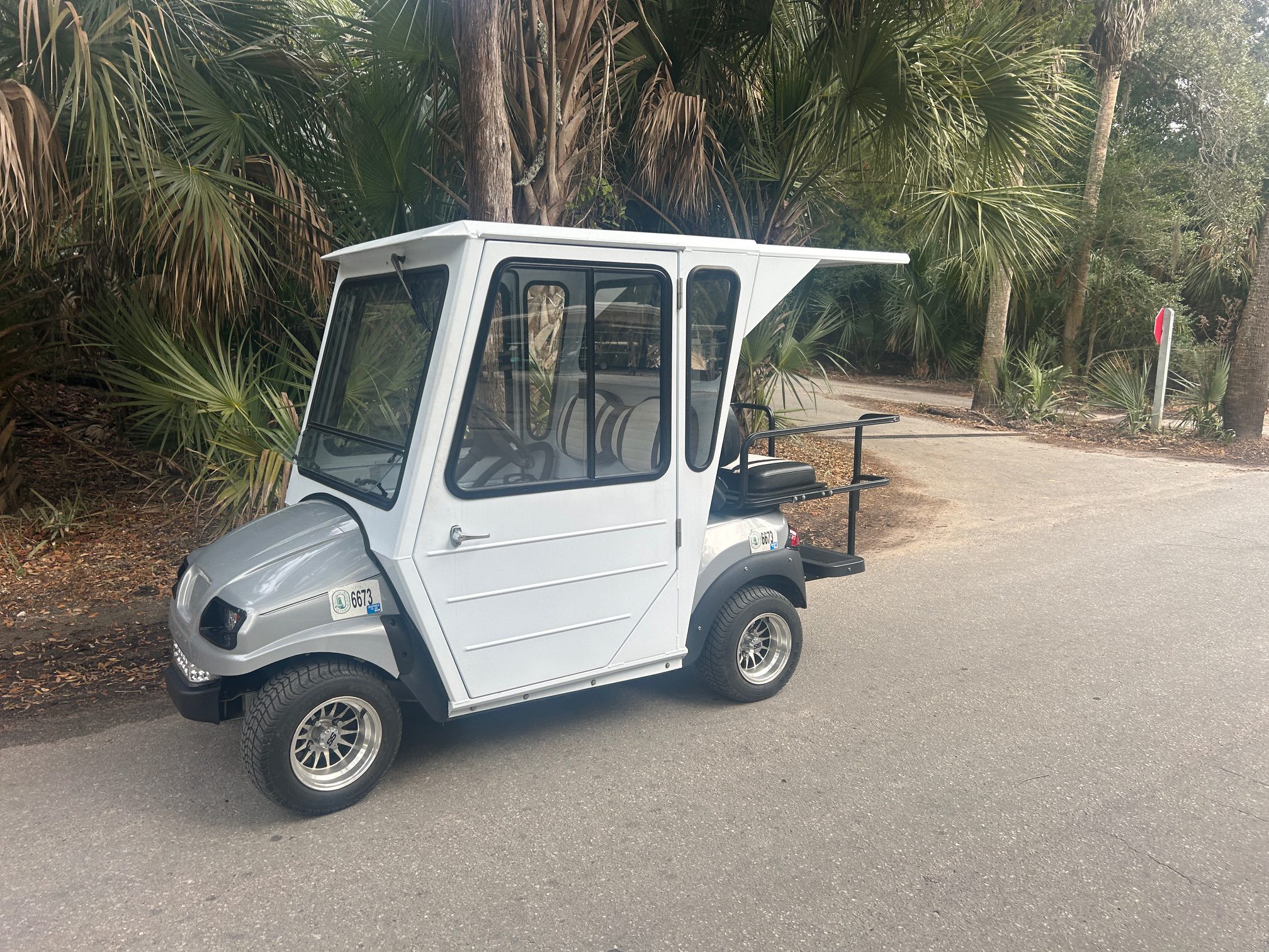 Silver Club Car Phantom