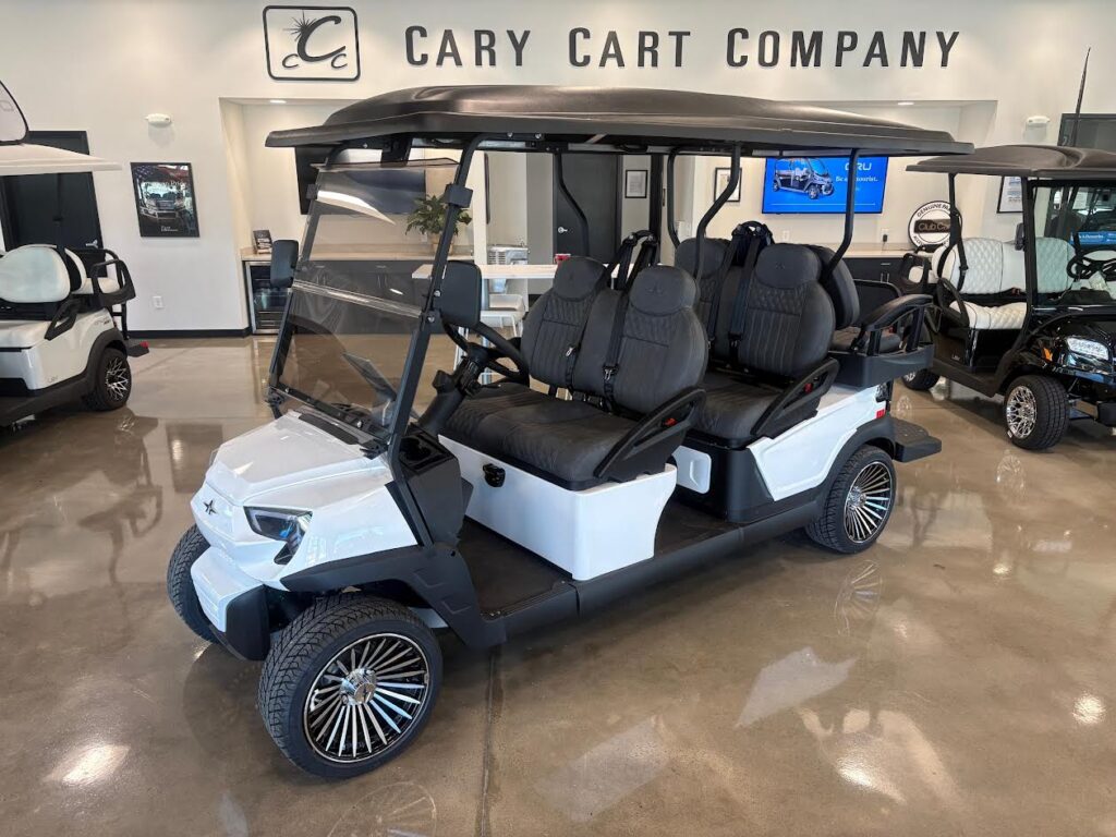 Pearl White Atlas 6 Passenger