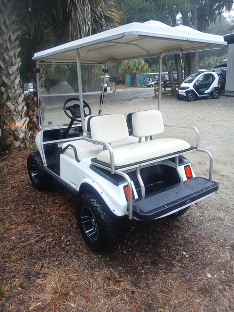 White Club Car DS Lifted Side