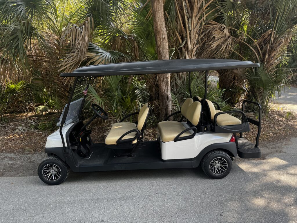 White Club Car Tempo Side